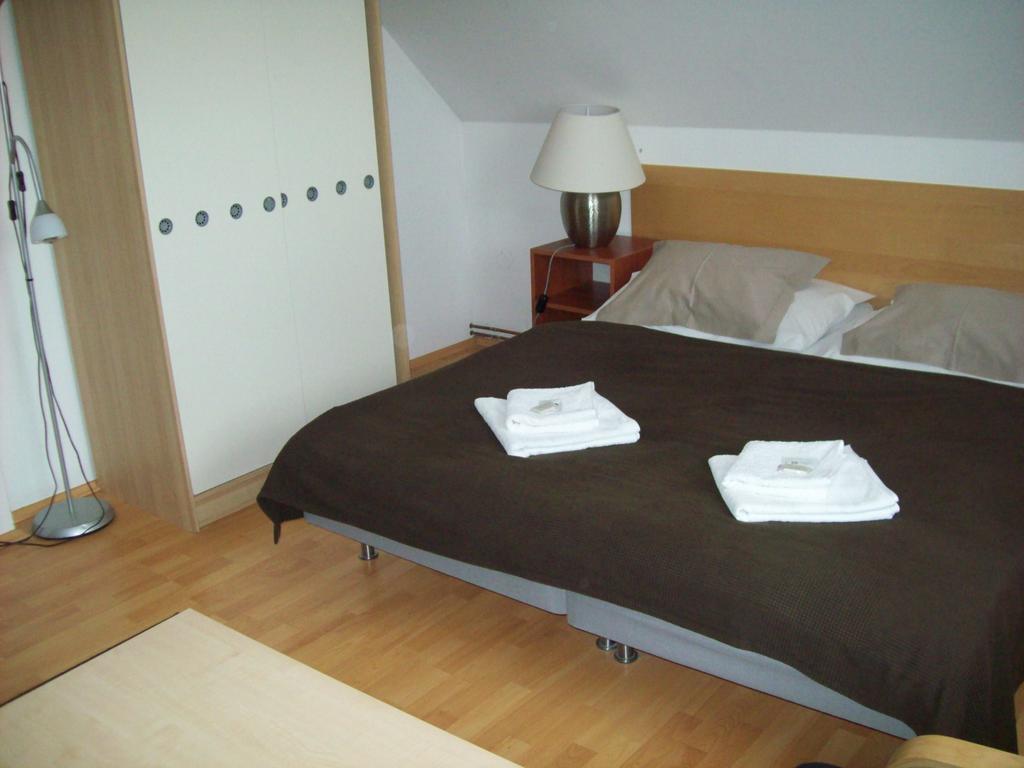 Hotel U Lip Trojanovice Frenštát pod Radhoštěm الغرفة الصورة