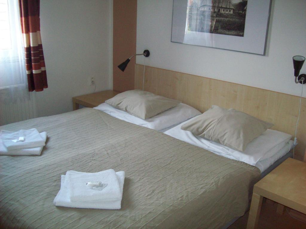 Hotel U Lip Trojanovice Frenštát pod Radhoštěm الغرفة الصورة
