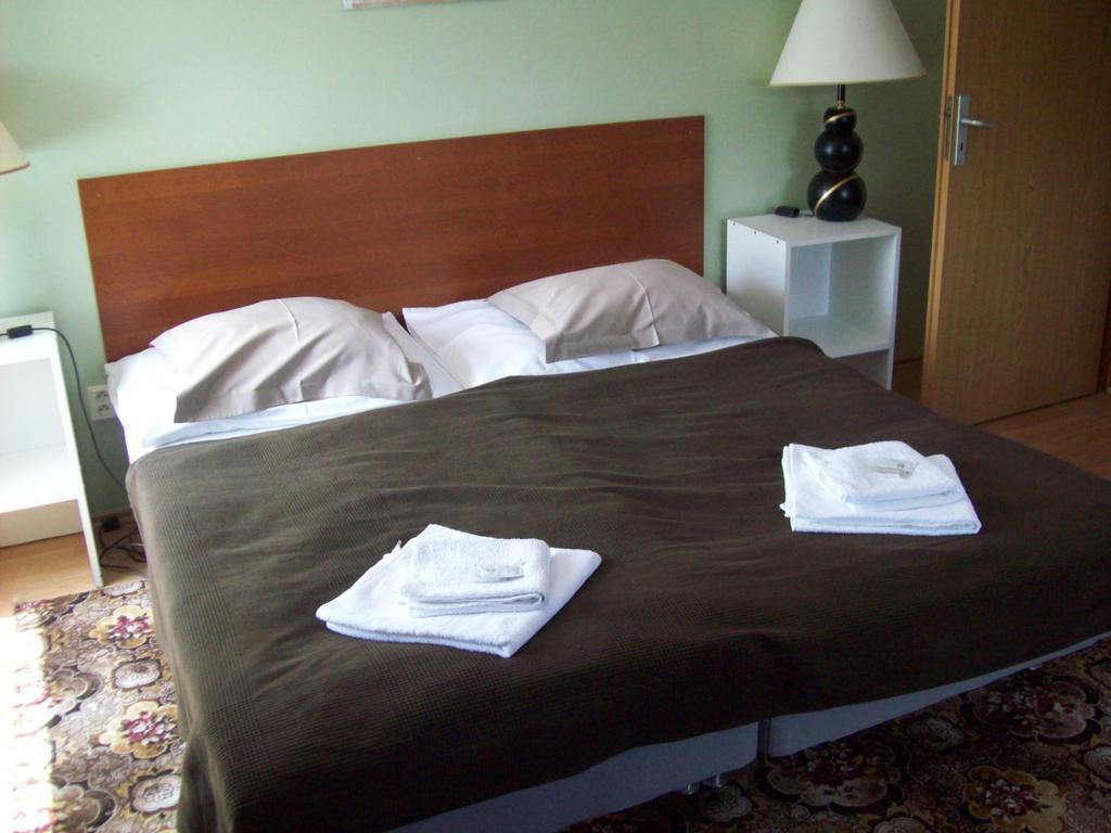 Hotel U Lip Trojanovice Frenštát pod Radhoštěm الغرفة الصورة