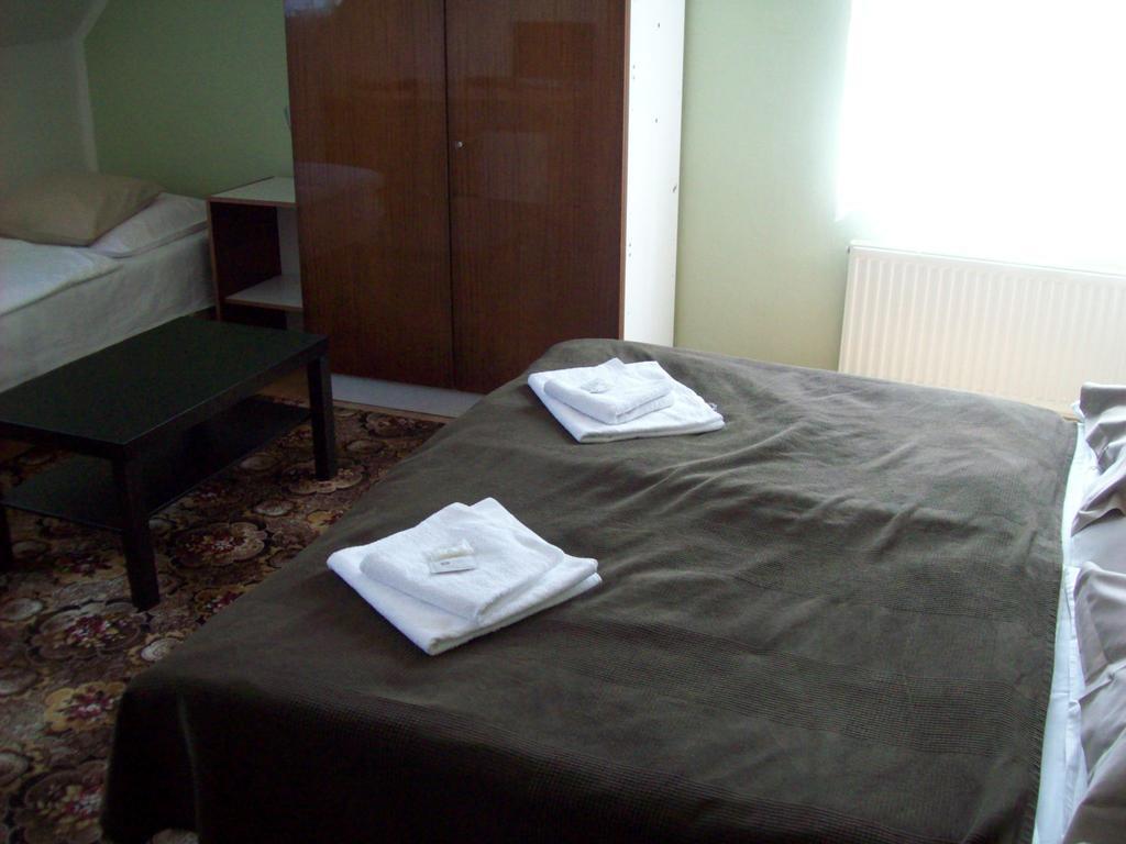 Hotel U Lip Trojanovice Frenštát pod Radhoštěm الغرفة الصورة