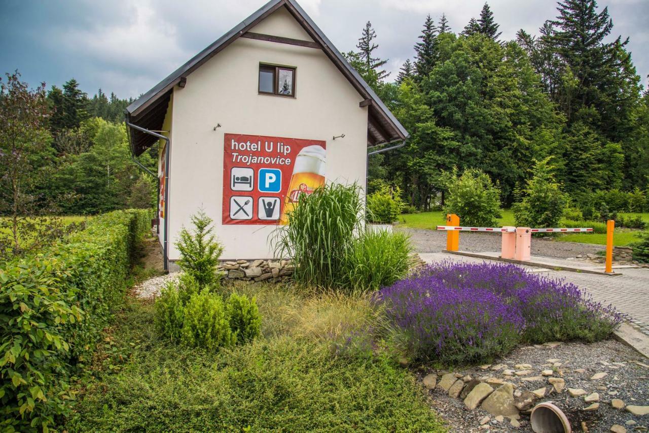 Hotel U Lip Trojanovice Frenštát pod Radhoštěm المظهر الخارجي الصورة